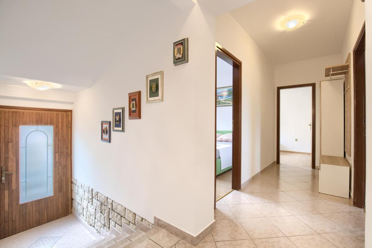 Apartman Andi Apartment Пула Екстериор снимка